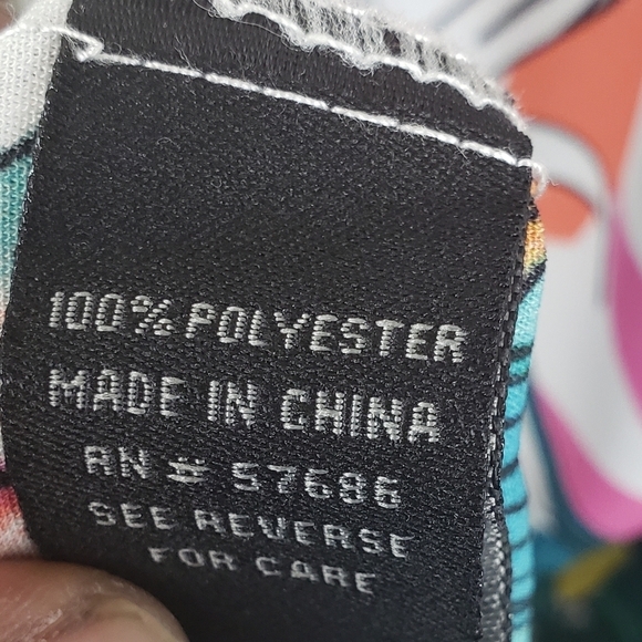 Toxik3 Multicolored Off the Shoulder Romper Sz 2X - Picture 10 of 10